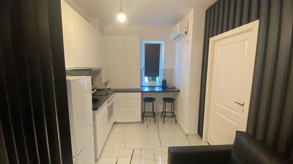 Q Luxury Apartment - Palas Center ヤシ エクステリア 写真