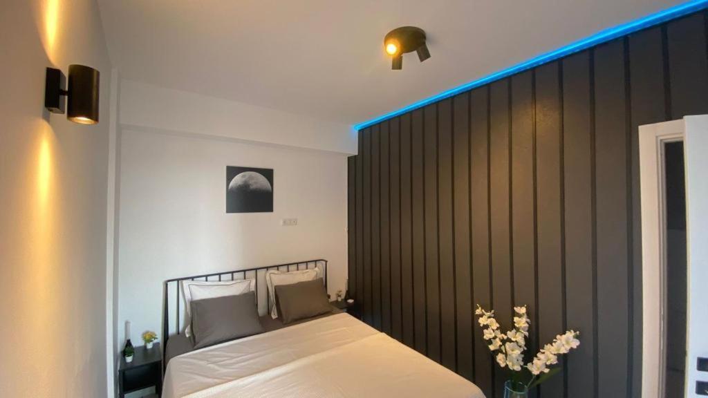 Q Luxury Apartment - Palas Center ヤシ エクステリア 写真